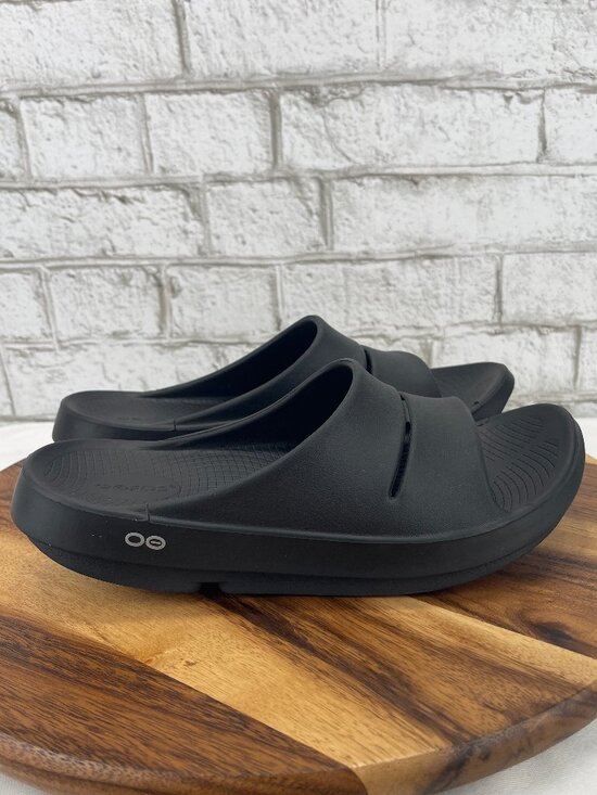 Oofos Ooahh Sport Mens Sz. 11 Black Recovery Slide Sandals main image 6